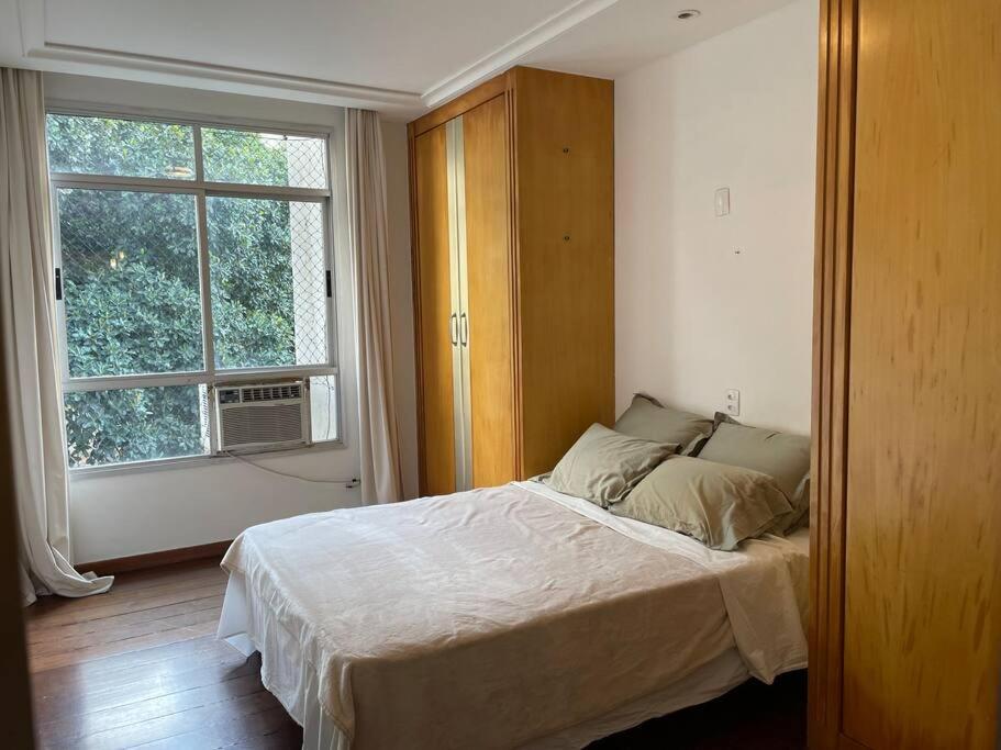 Orla Do Canto Apartment *